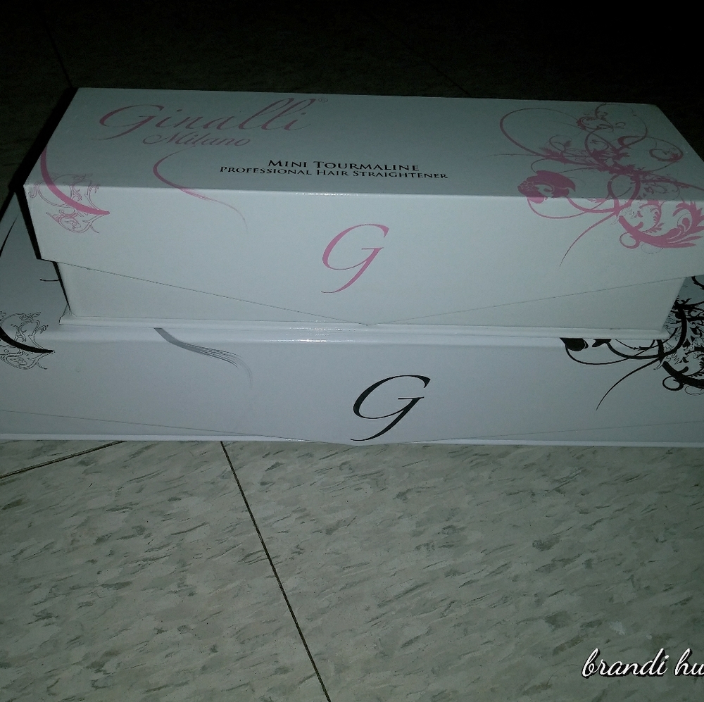 2 Ginalli Milano straighteners 1 for 150
